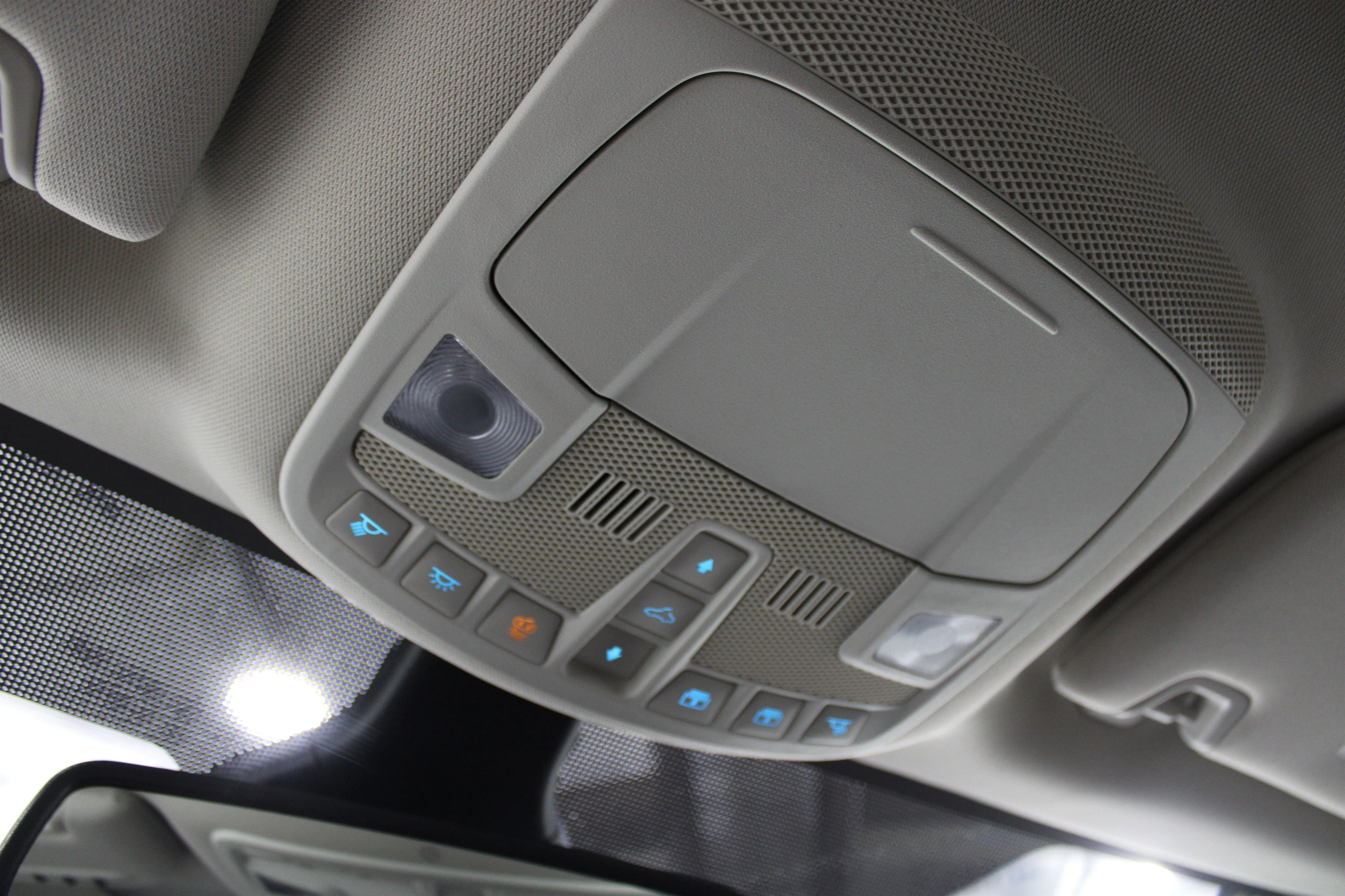 2024 Ford Edge SEL - Photo 19