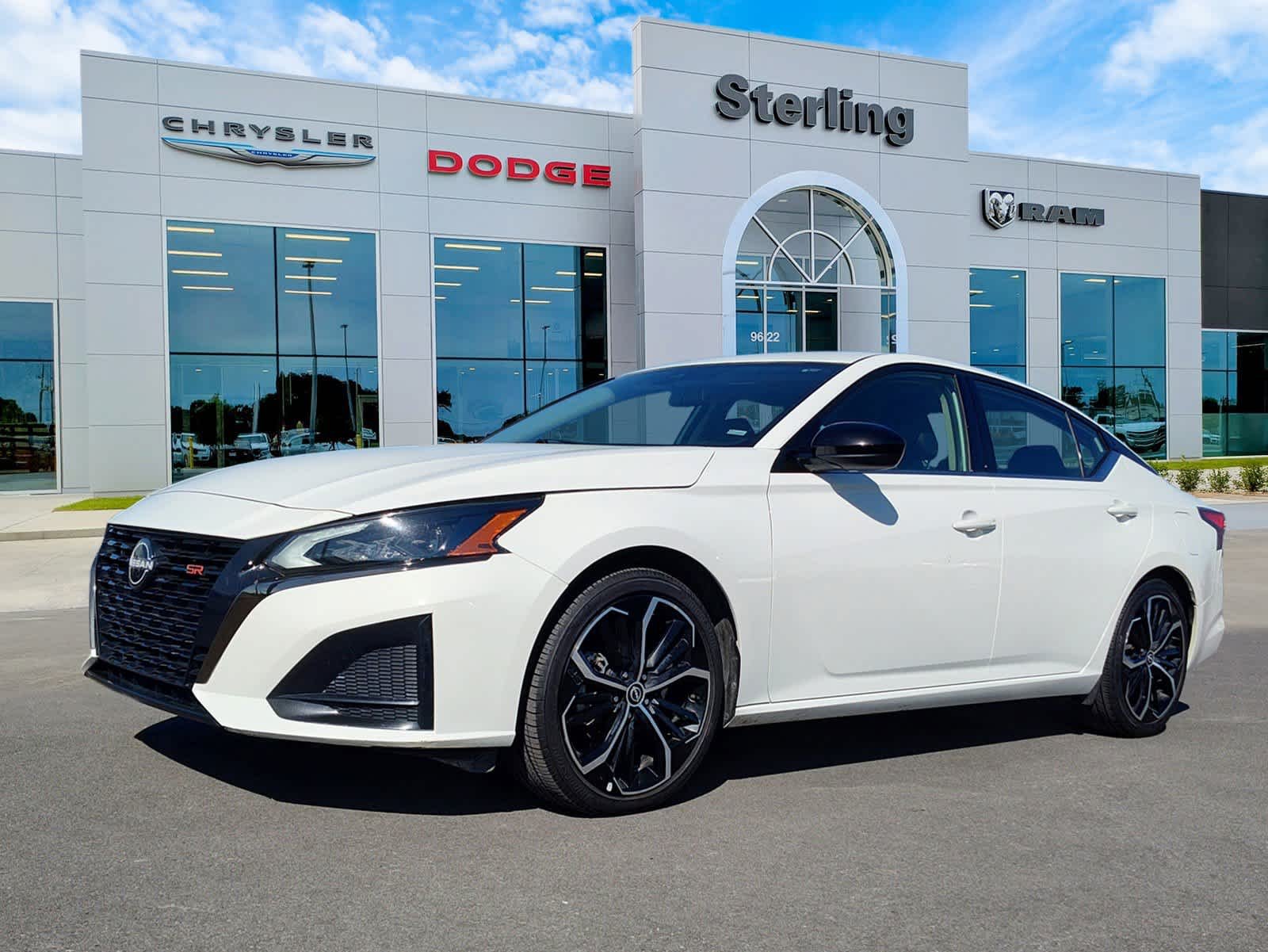 2024 Nissan Altima SR