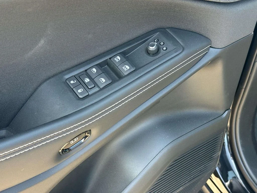 New 2026 Black Jeep Laredo image 20