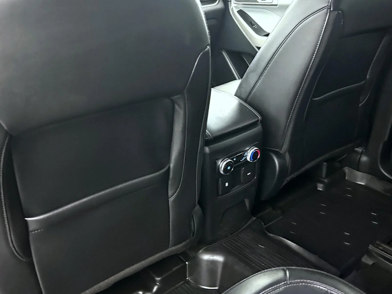 Used 2023 Gray Ford XLT image 23