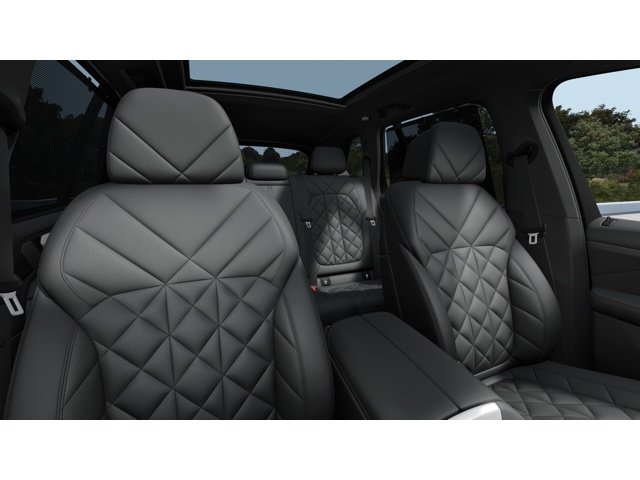 New 2026 Black Sapphire Metallic BMW xDrive40i image 11