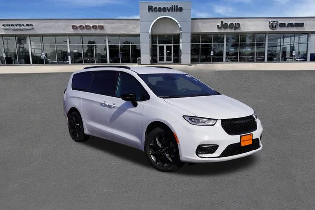 2026 Chrysler Pacifica