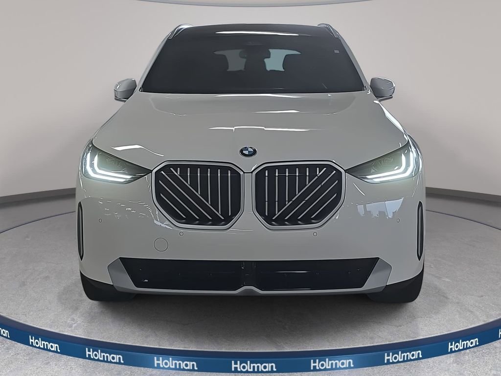 Used 2026 Alpine White BMW 30 xDrive image 2