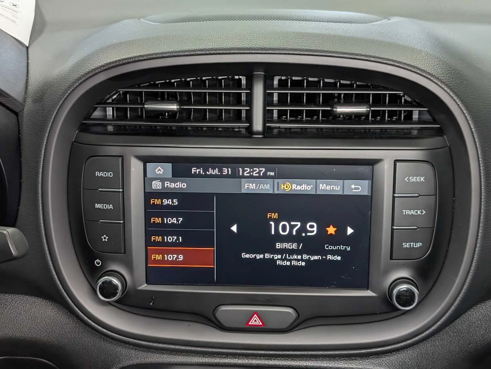 Certified Used 2025 Snow White Pearl Kia LX image 19