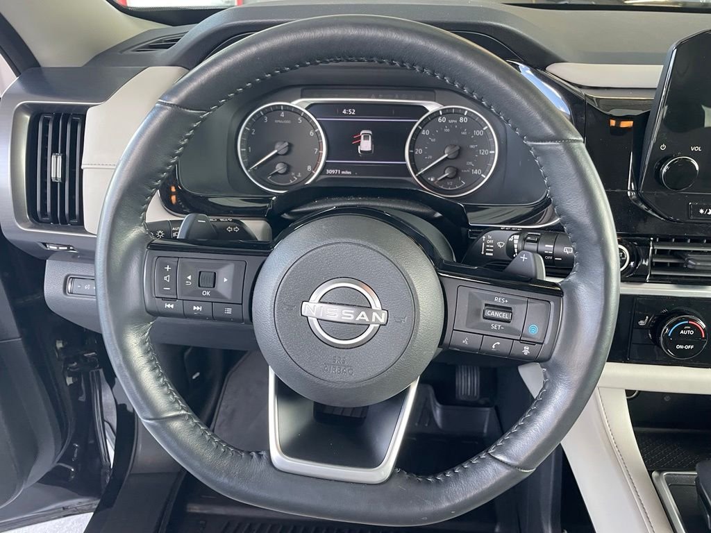 Used 2023 Black Nissan SL image 13
