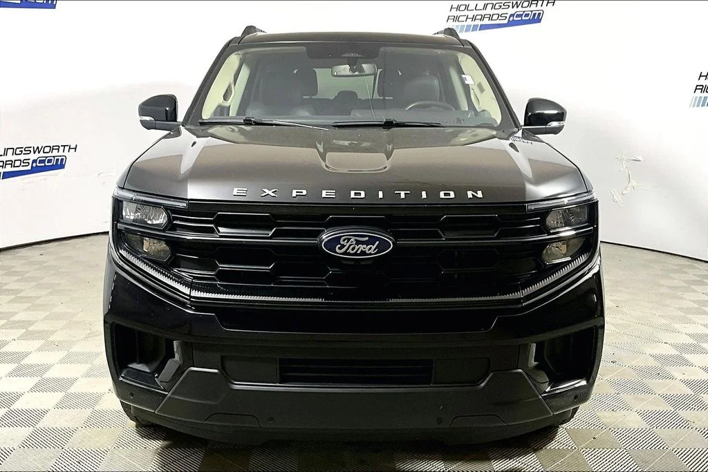 Certified Used 2025 Black Metallic Ford Active image 2
