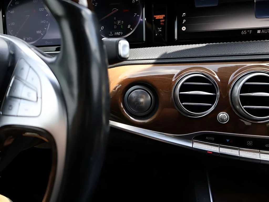 Used 2015 designo Diamond White Mercedes-Benz S 550 image 29