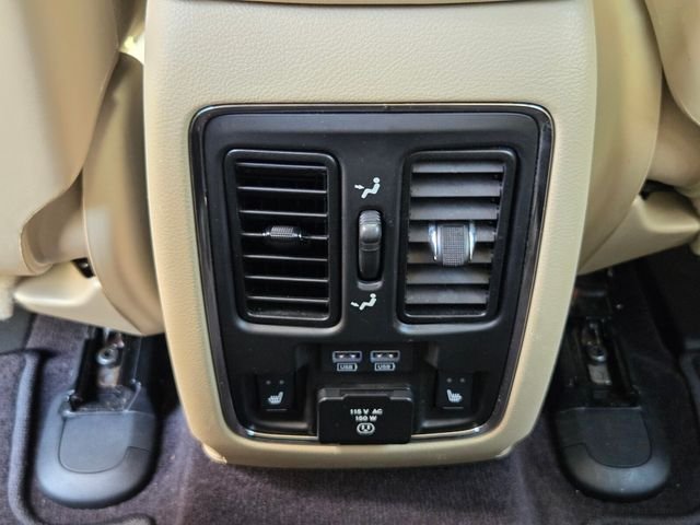 Used 2019 Gray Jeep Limited image 15
