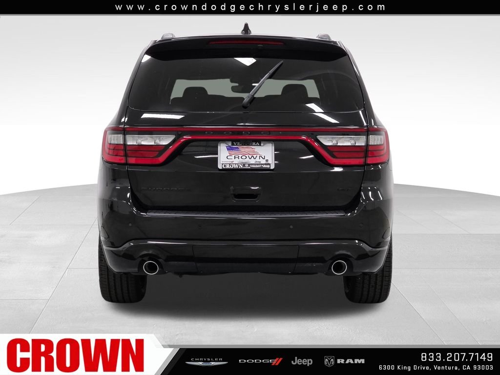 New 2026 Diamond Black Clear-Coat Exterior Paint Dodge GT image 6