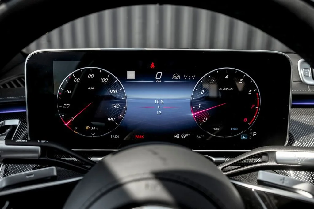 New 2026 MANUFAKTUR Moonlight White Metallic Mercedes-Benz S 580 image 49