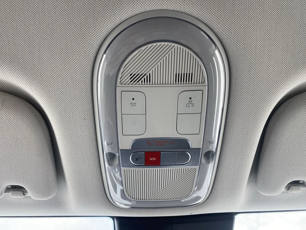 Used 2024 Abyss Black Hyundai SEL image 27