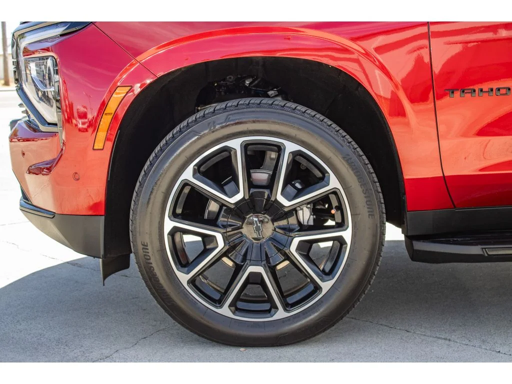 Certified Used 2025 Radiant Red Tintcoat Chevrolet RST image 5