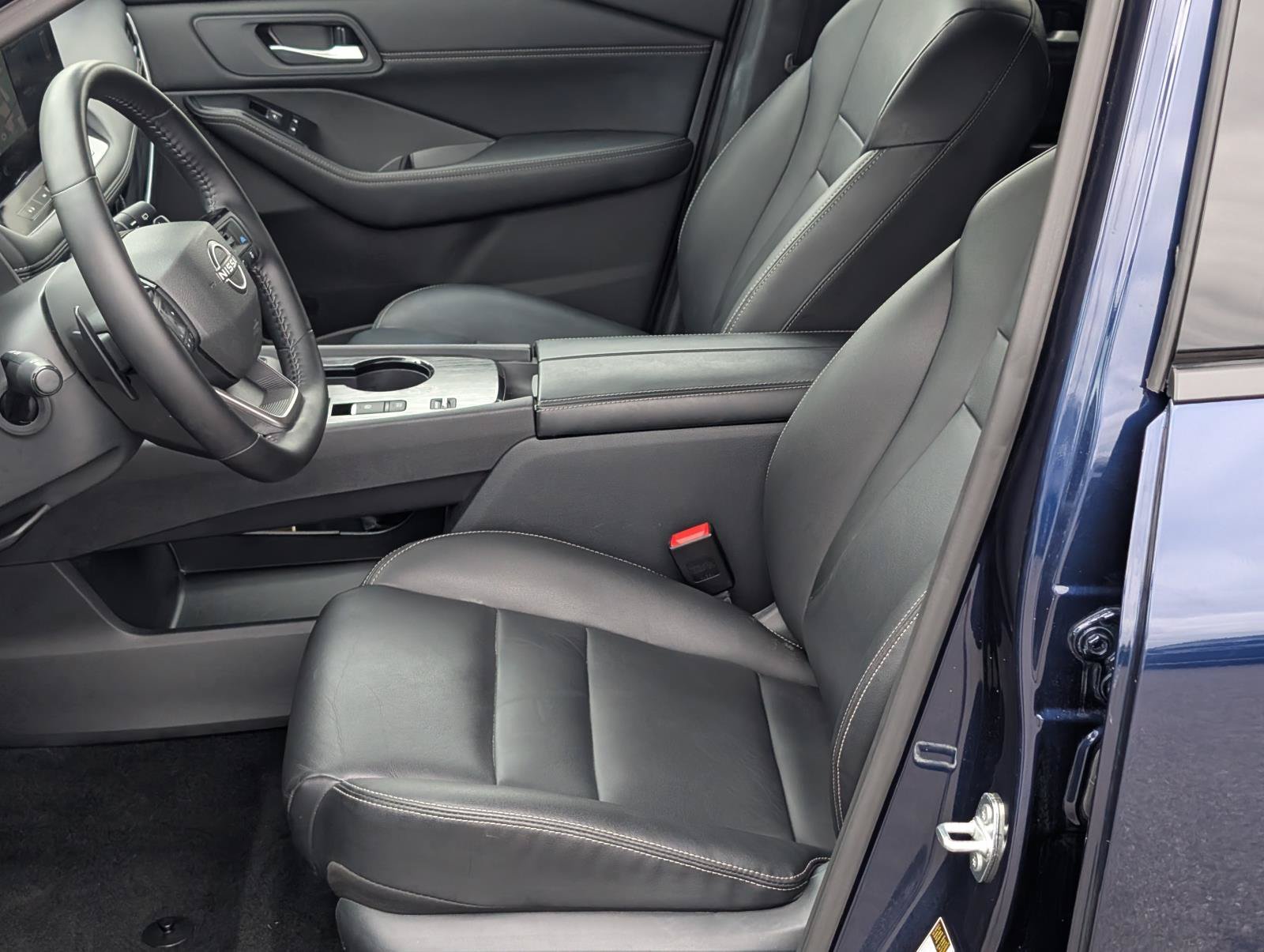 2026 Nissan Rogue SL - Photo 15
