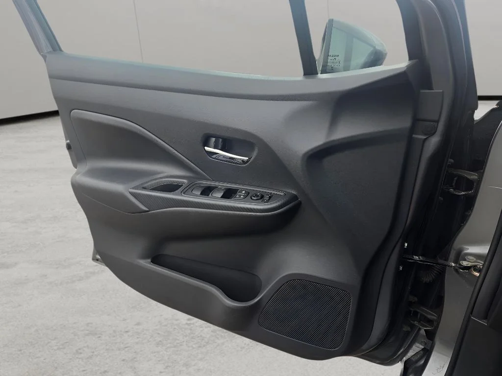 Used 2025 Gun Metallic Nissan SV image 14