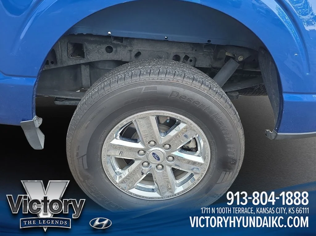 Used 2023 Blue Ford XLT image 5