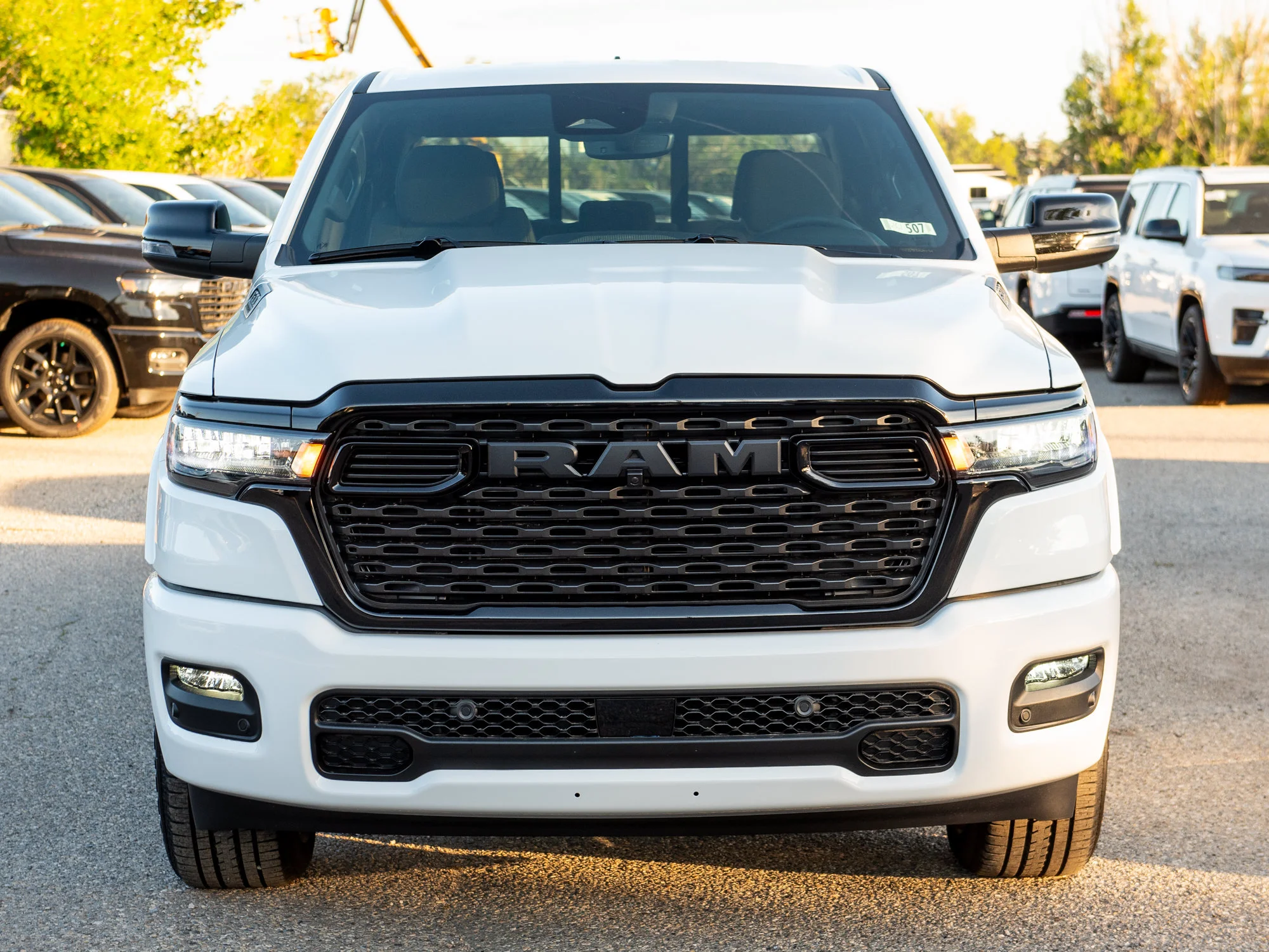 New 2026 White RAM Big Horn Night* Crew Cab 4x4, Heated Seats/Wheel, 3.92 Rear Axle Ratio image 9