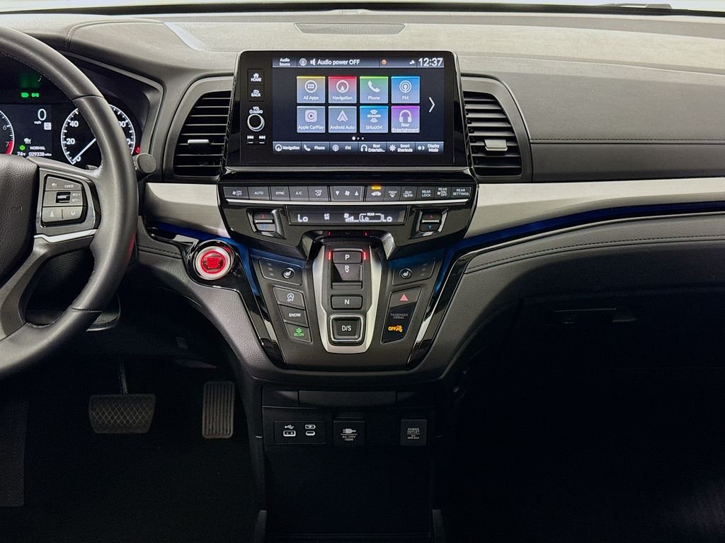 2025 Honda Odyssey Touring - Photo 14
