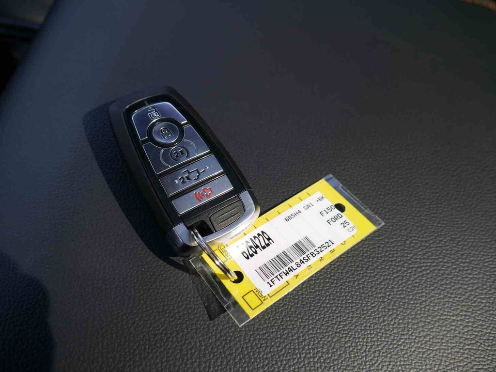 Used 2025 Silver Ford Tremor image 34