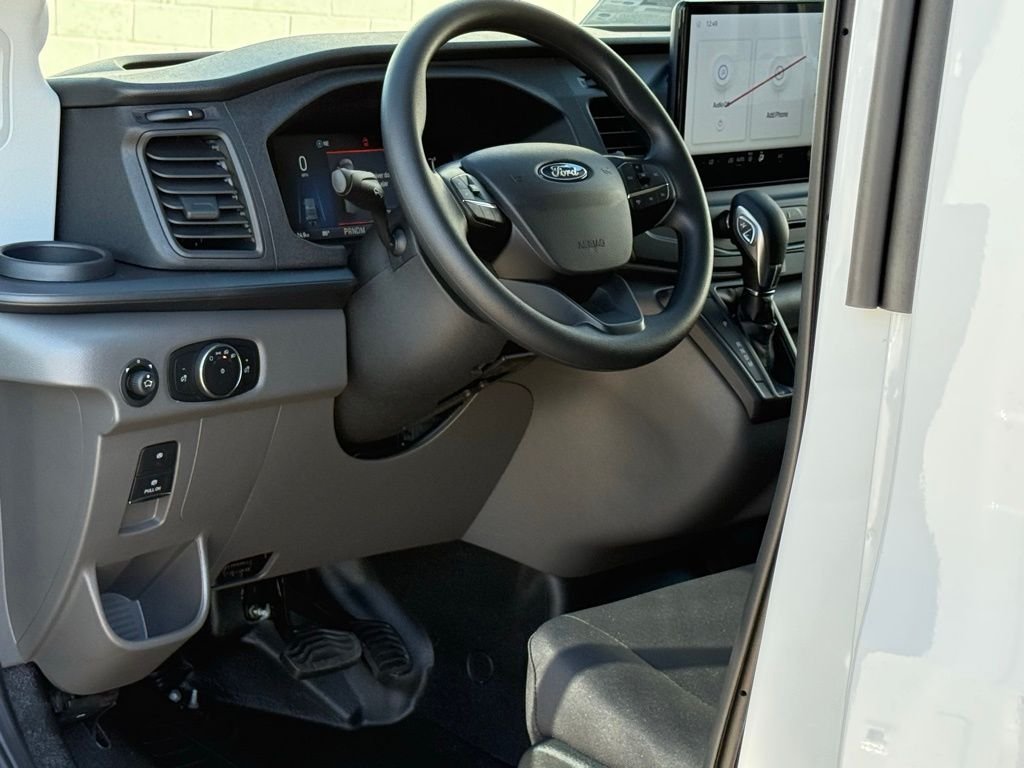 New 2026 Oxford White Ford Cargo Van image 6