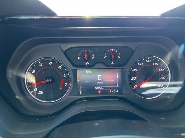 Used 2022 White Chevrolet LT1 image 9