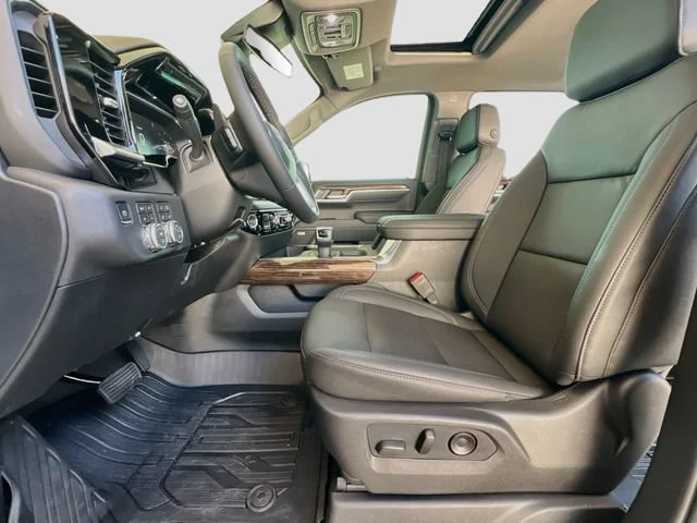 New 2026 Summit White GMC Elevation image 15
