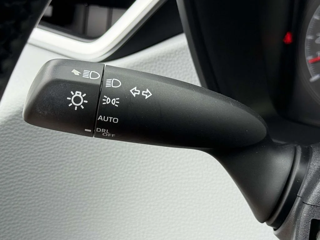 Used 2021 White Toyota SE image 25