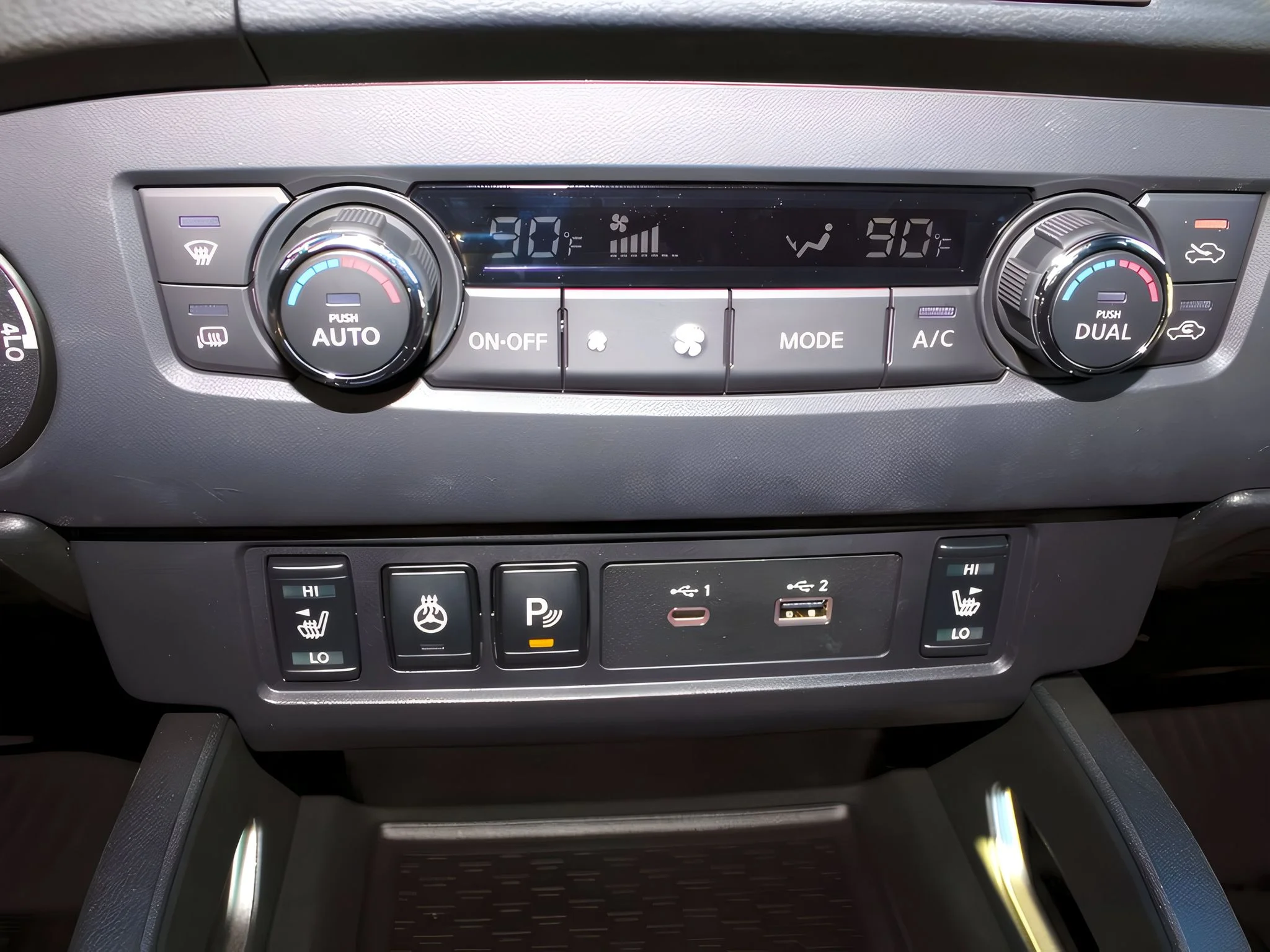 2024 Nissan Frontier SL - Photo 22