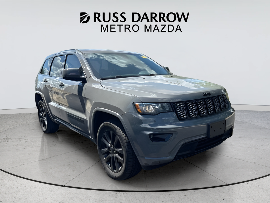Used 2020 Gray Jeep Altitude image 7