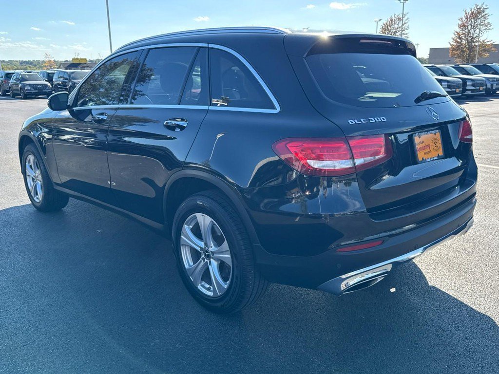 Used 2018 Black Mercedes-Benz GLC 300 image 5