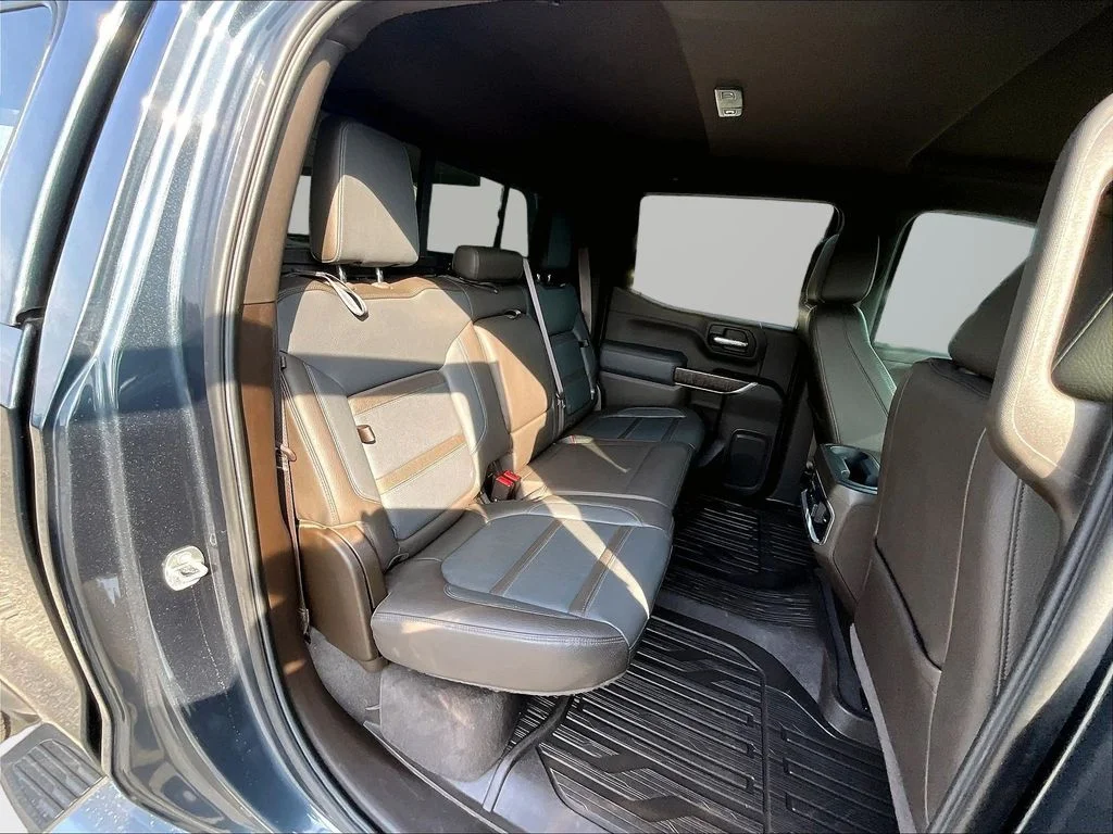 Used 2020 Blue GMC Denali image 29