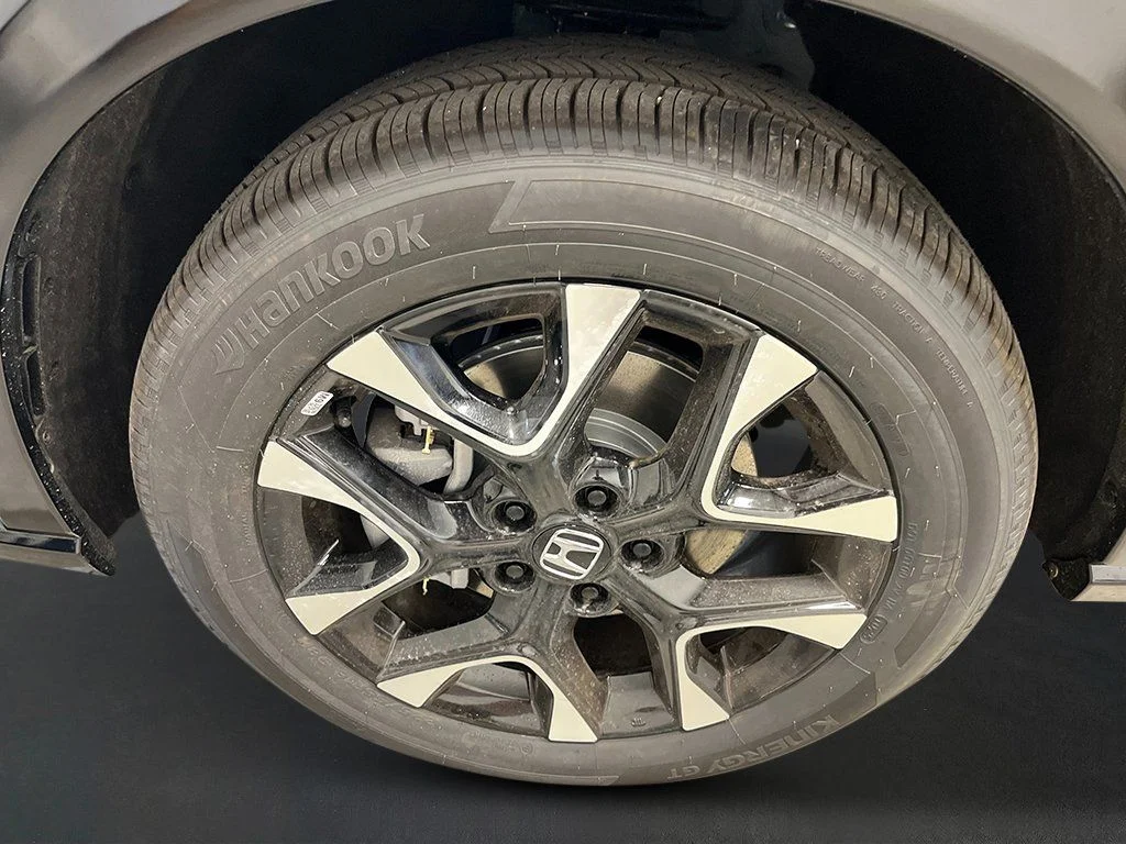 New 2027 Pearl Honda EX-L image 10