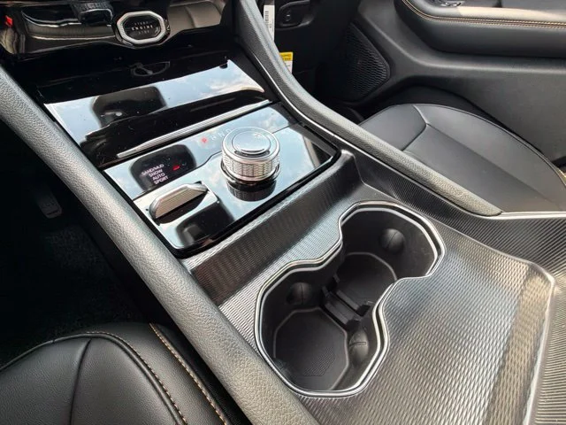 New 2026 White Jeep  image 18