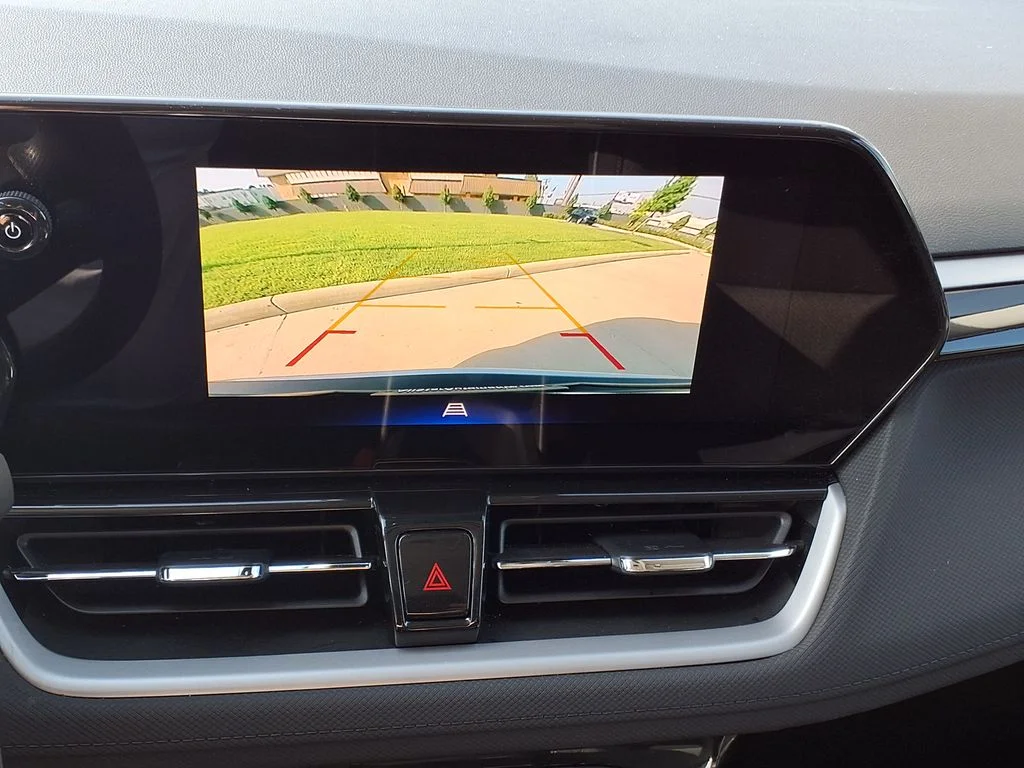 Used 2025 Black Chevrolet LT image 32