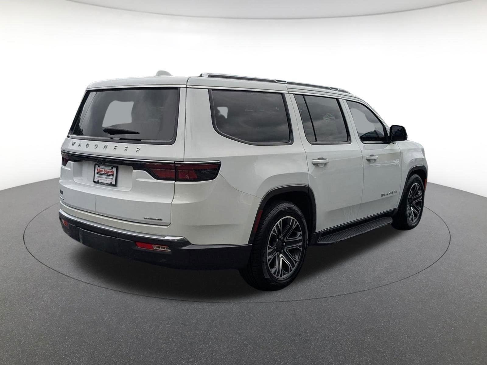 Used 2022 Bright White Clearcoat Jeep Series III image 4
