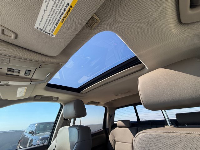 Used 2016 Red Chevrolet LTZ image 29