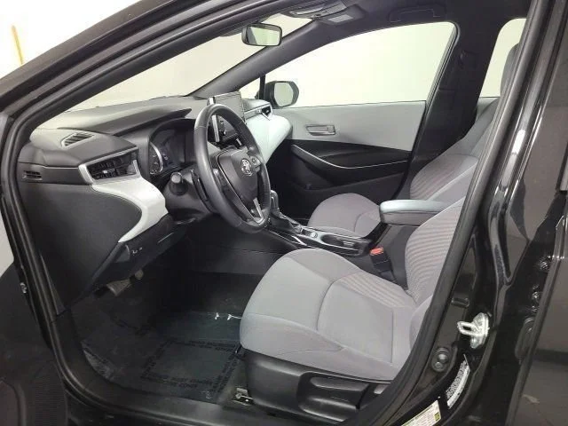 Used 2020 Black Sand Pearl Toyota SE image 19