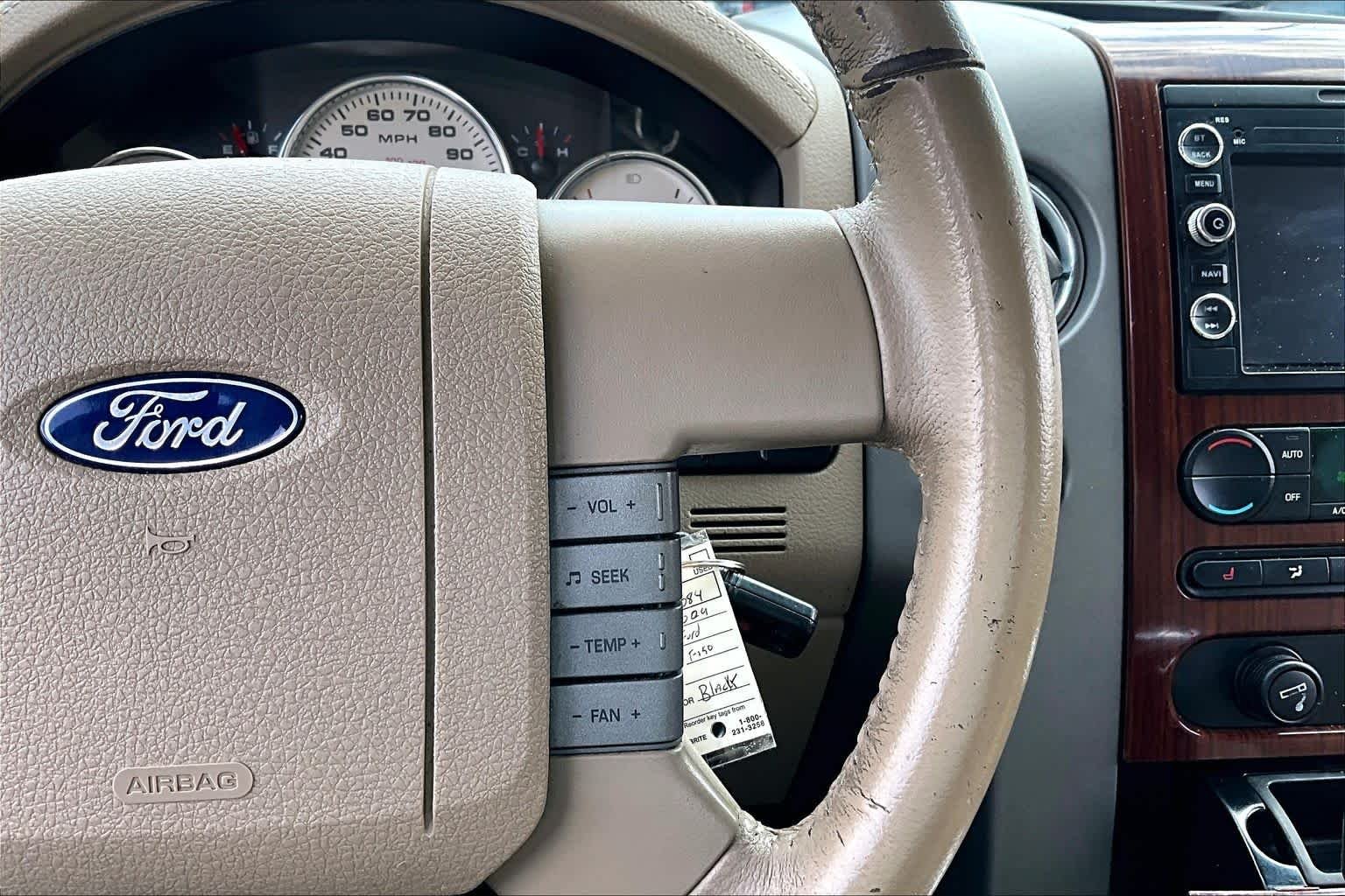 Used 2006 Black Ford King Ranch image 24