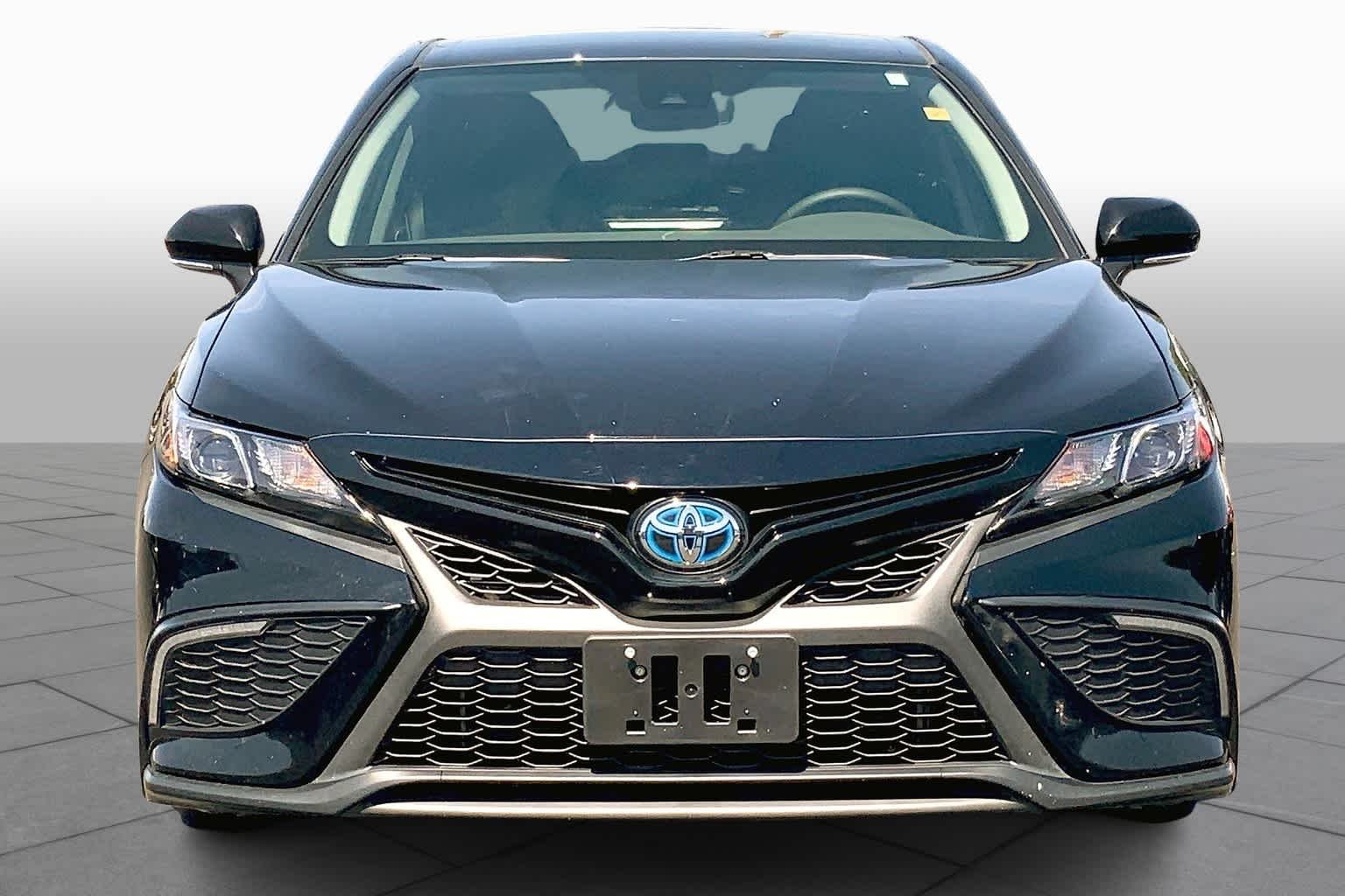 Used 2022 Midnight Black Metallic Toyota Hybrid Nightshade image 4