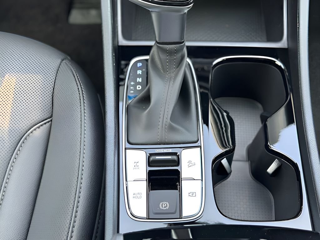 2025 Hyundai Santa Cruz SEL - Photo 12