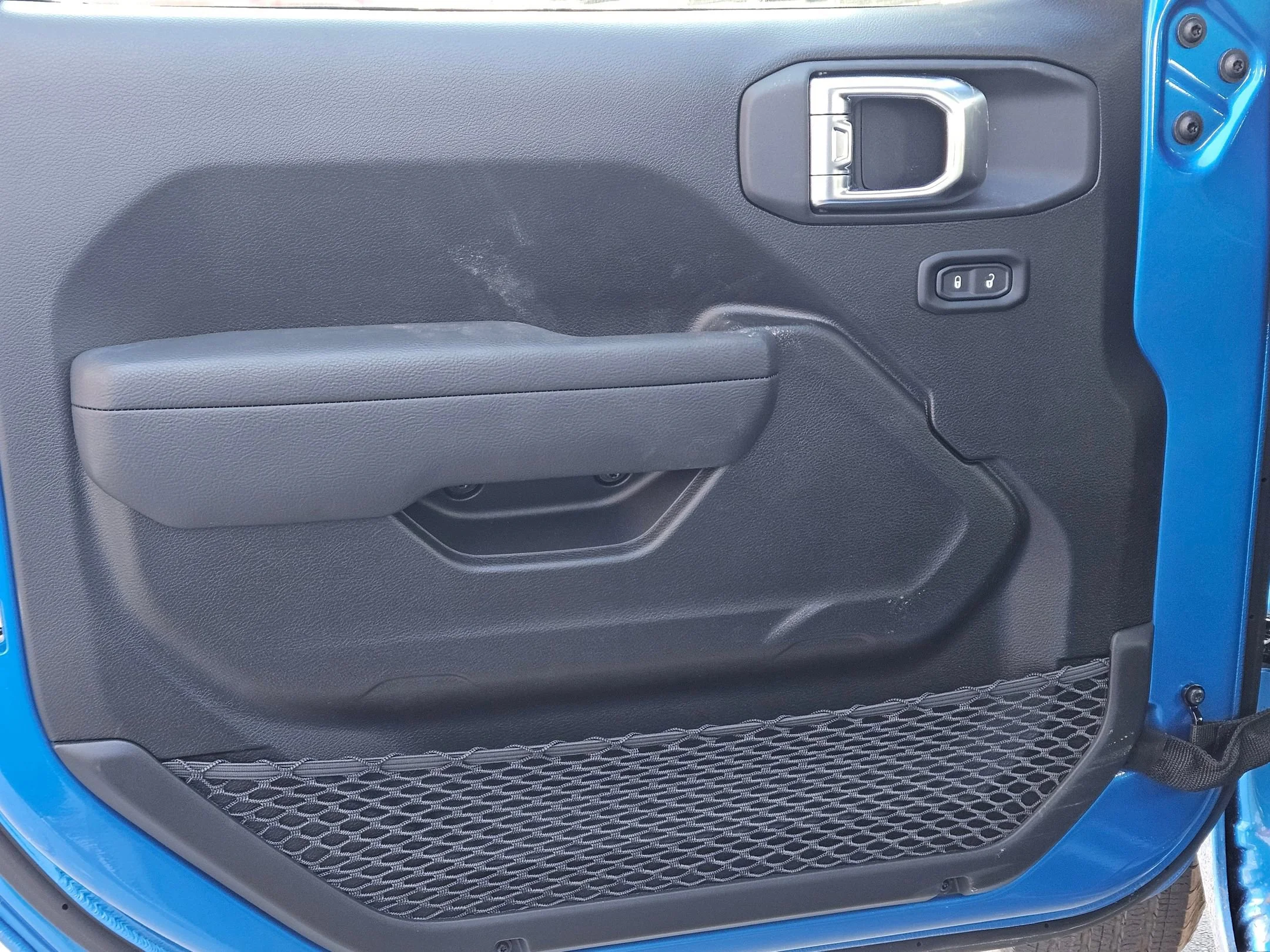 New 2026 Hydro Blue Pearlcoat Jeep Sport image 16
