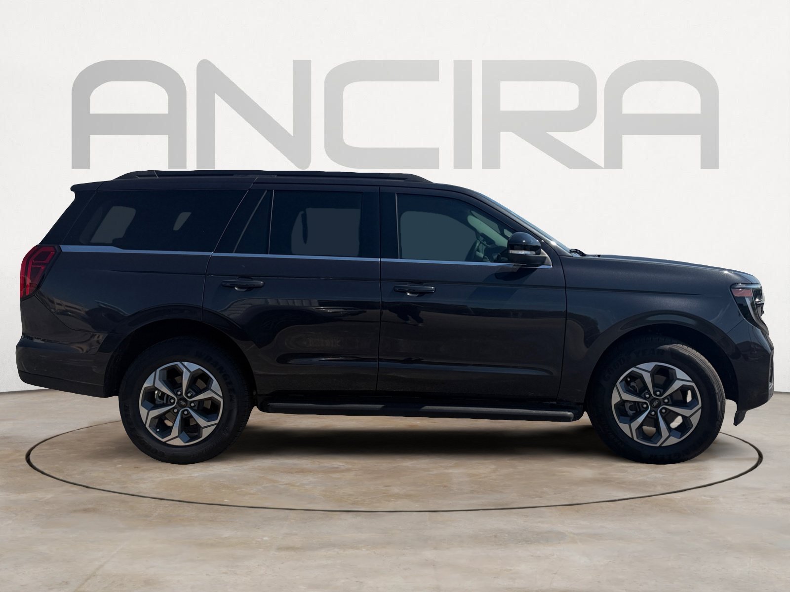 Used 2027 Gray Metallic Ford Active image 8