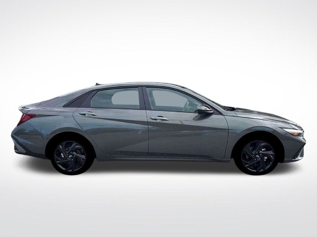 New 2026 Gray Hyundai SEL Sport image 28