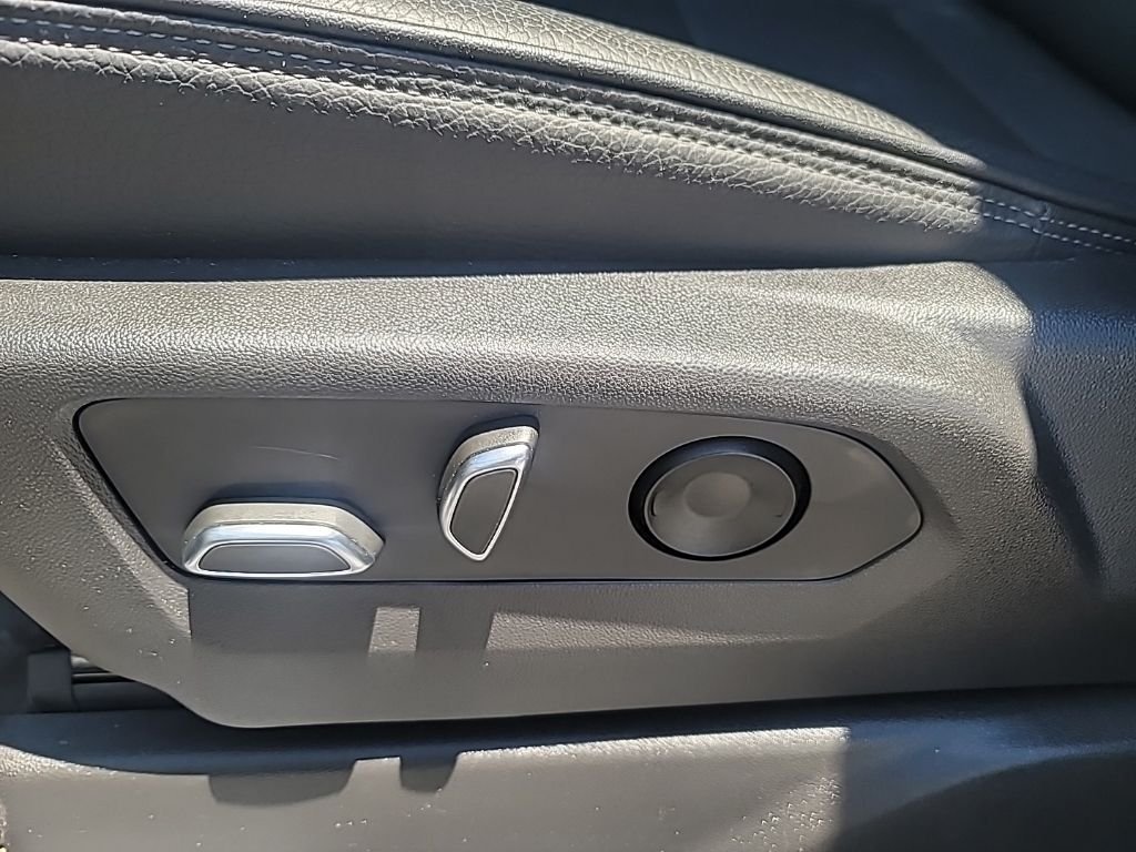 Used 2023 Gray GMC Denali image 20