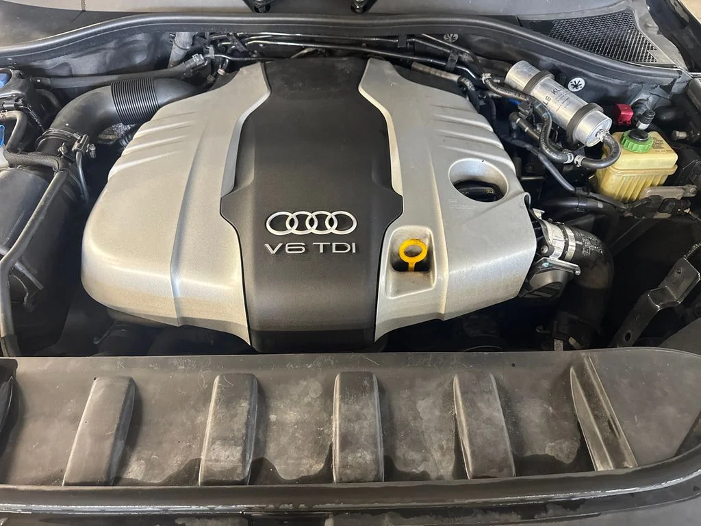 Used 2014  Audi  image 9