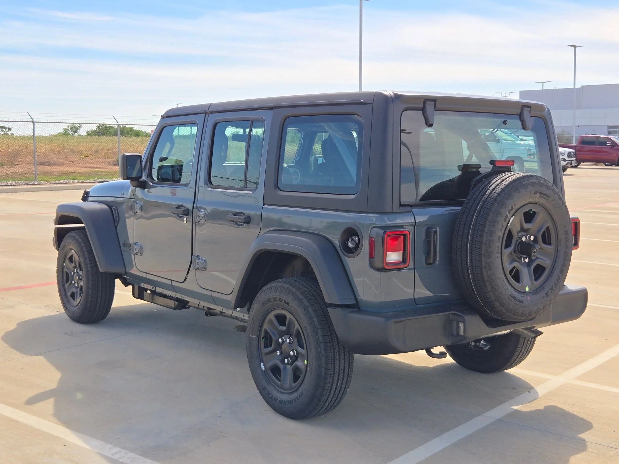 New 2026 Anvil Clear-Coat Exterior Paint Jeep Sport image 5