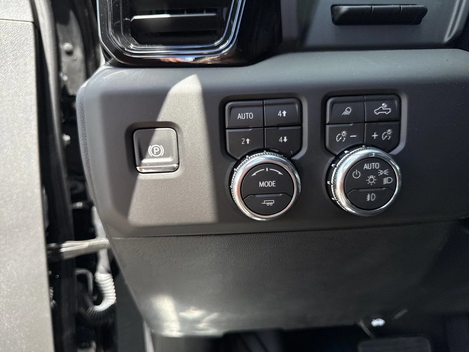 New 2026 Onyx Black GMC AT4 image 20