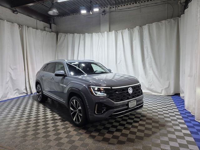New 2026 Volkswagen Atlas Cross Sport 2.0T SEL Premium R-Line 4D