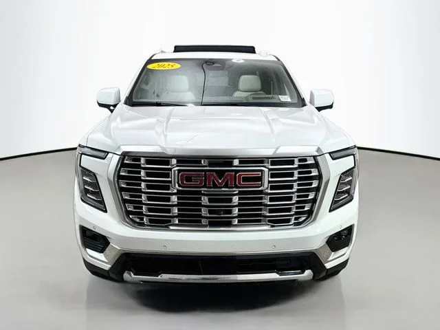 Used 2025 White GMC Denali image 2