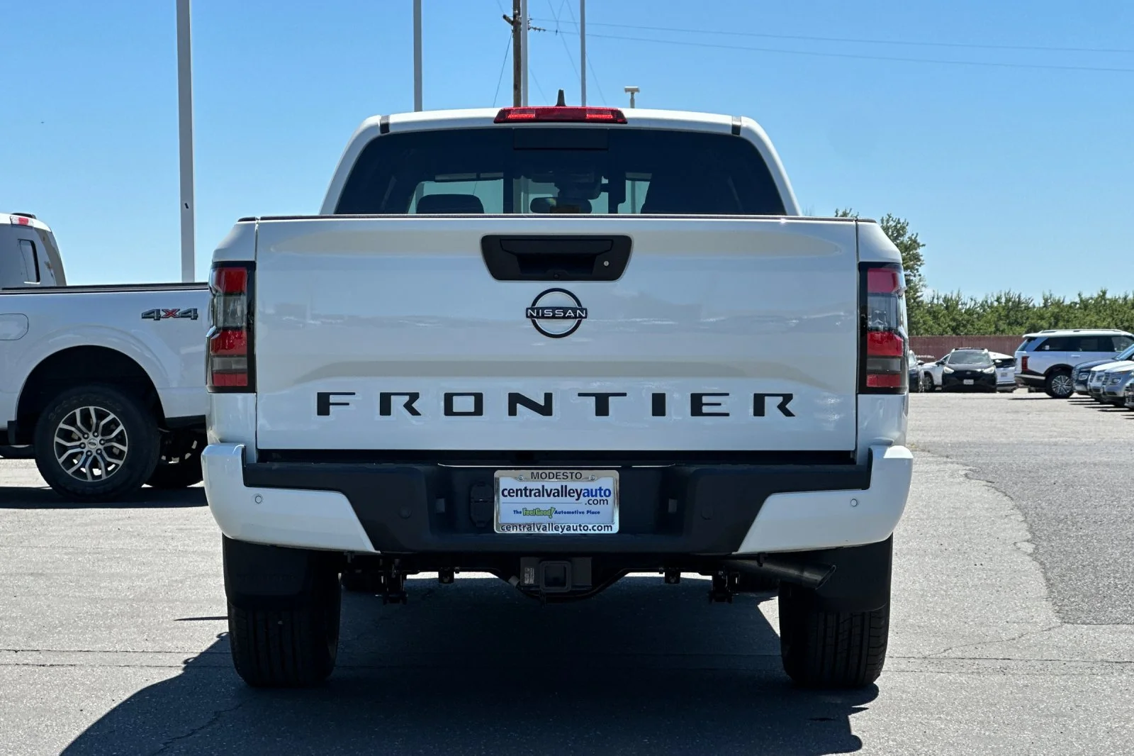 New 2026 Glacier White Nissan Crew Cab SV Long Bed image 5