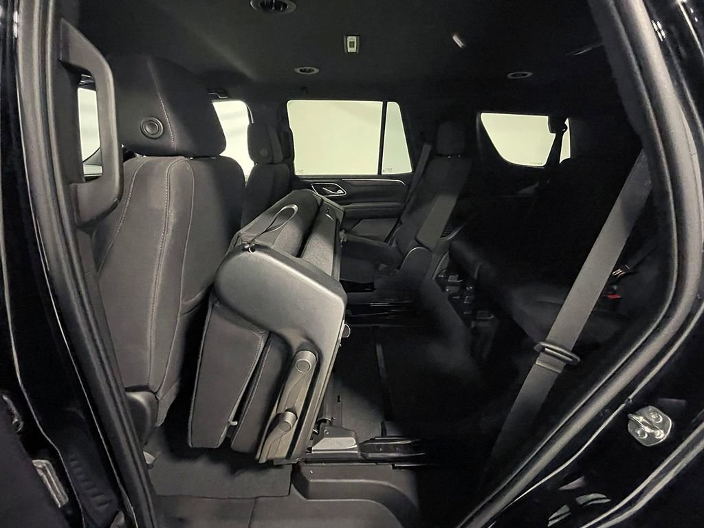 Used 2022 Black Chevrolet LS image 21